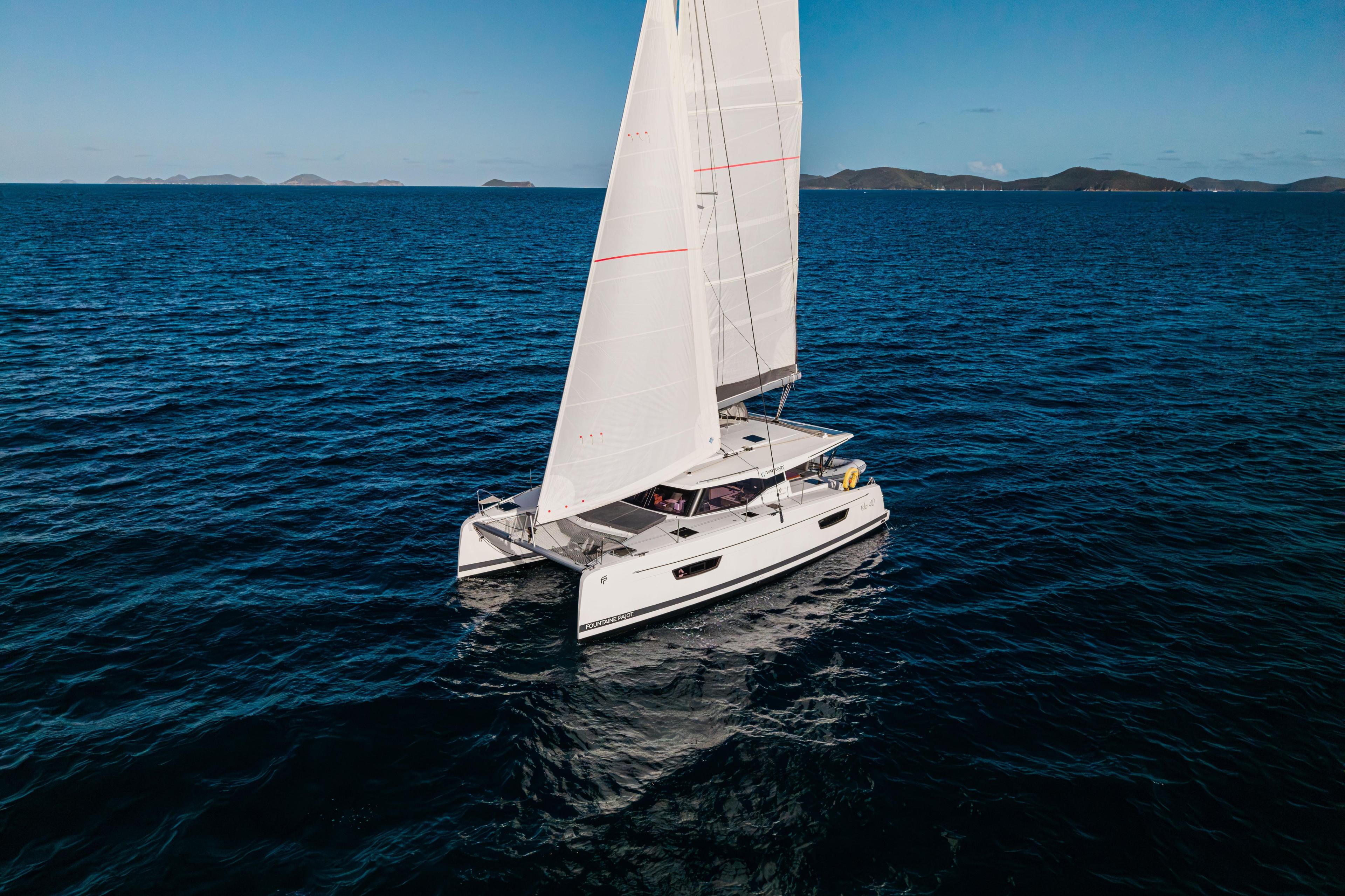 Fountaine Pajot Isla 40