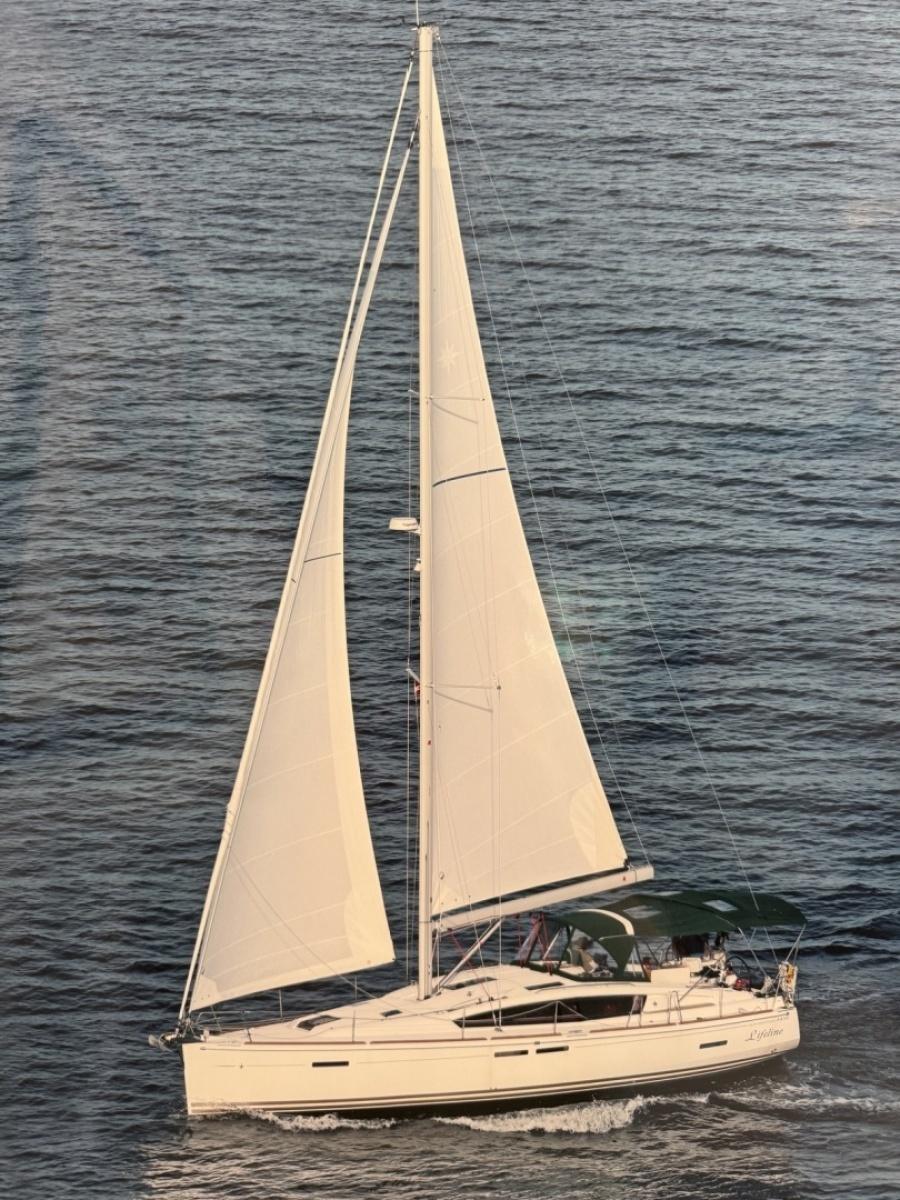 Jeanneau Sun Odyssey 44 DS