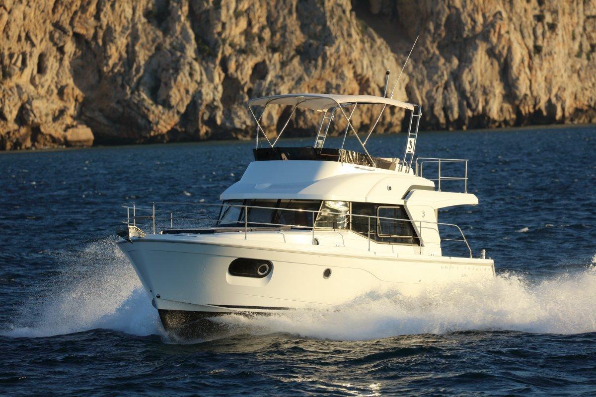 Beneteau Swift Trawler 35