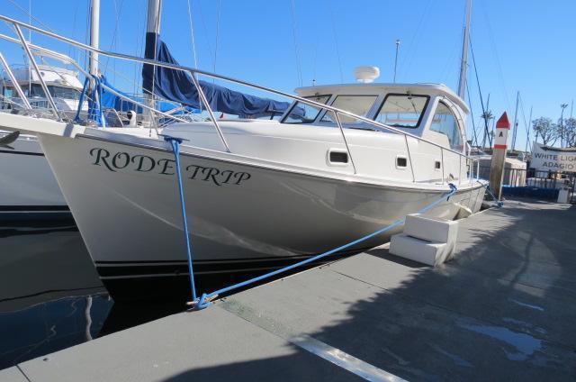 Mainship Pilot 34