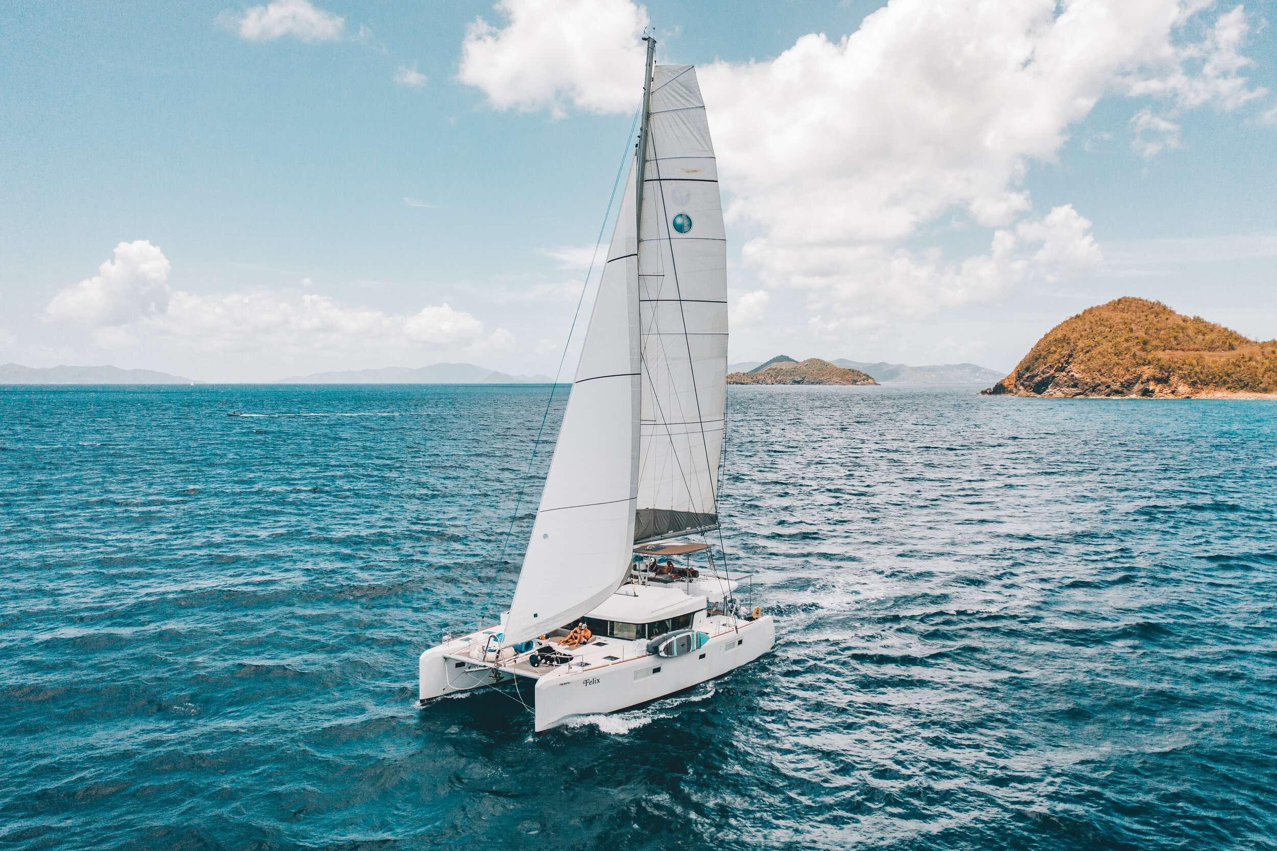 Lagoon 52F for sale
