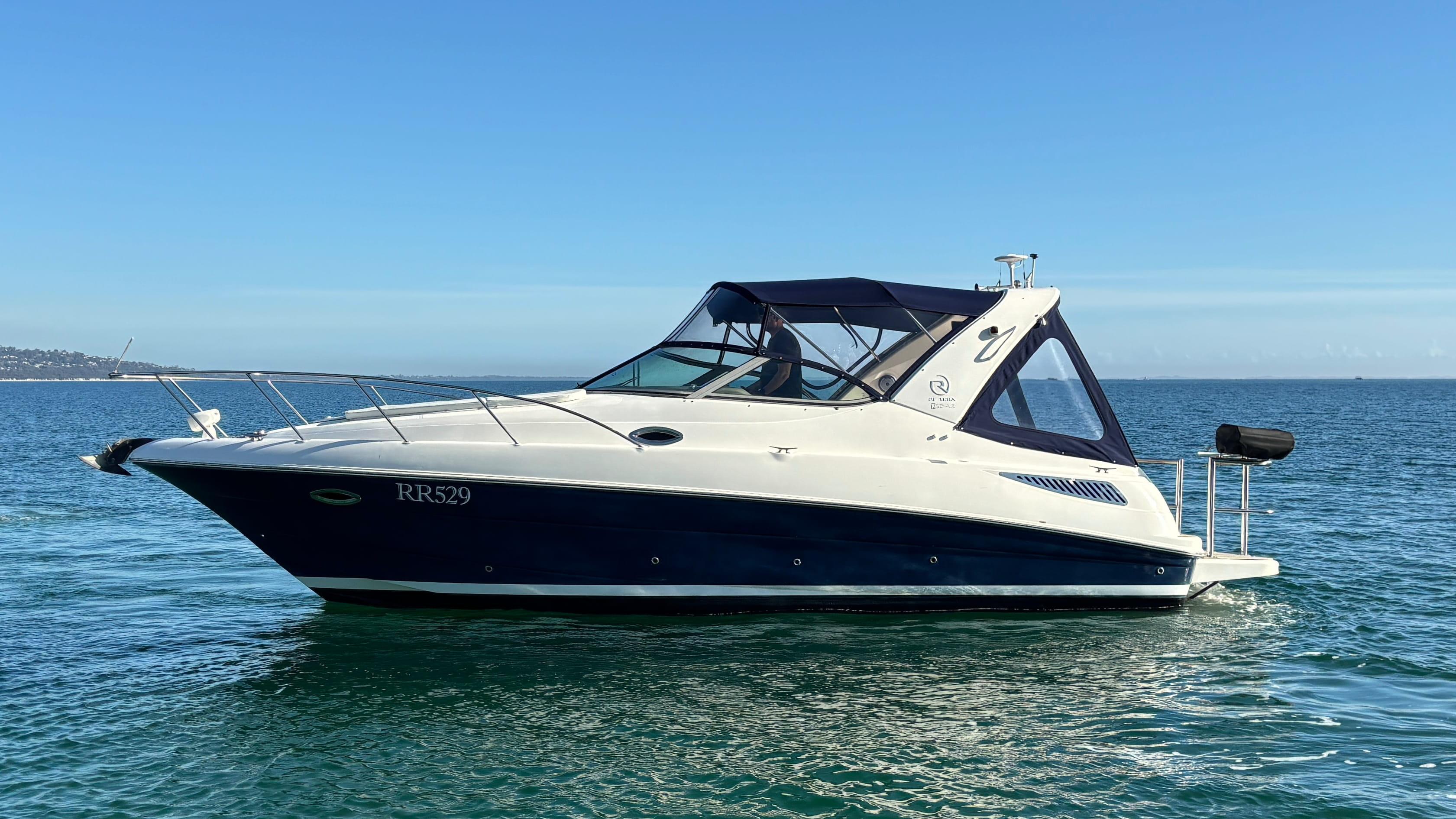 2004 Riviera M290 Sport Cruiser for sale in Martha Cove