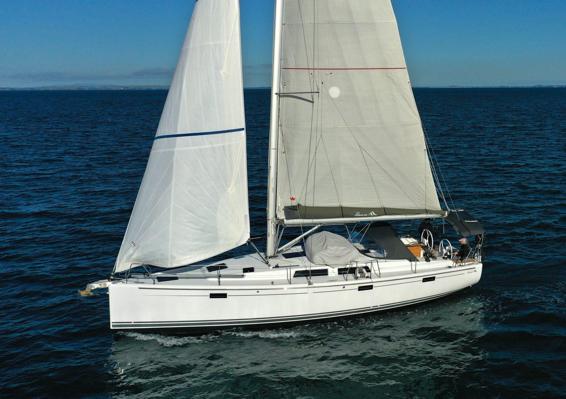 Hanse 415