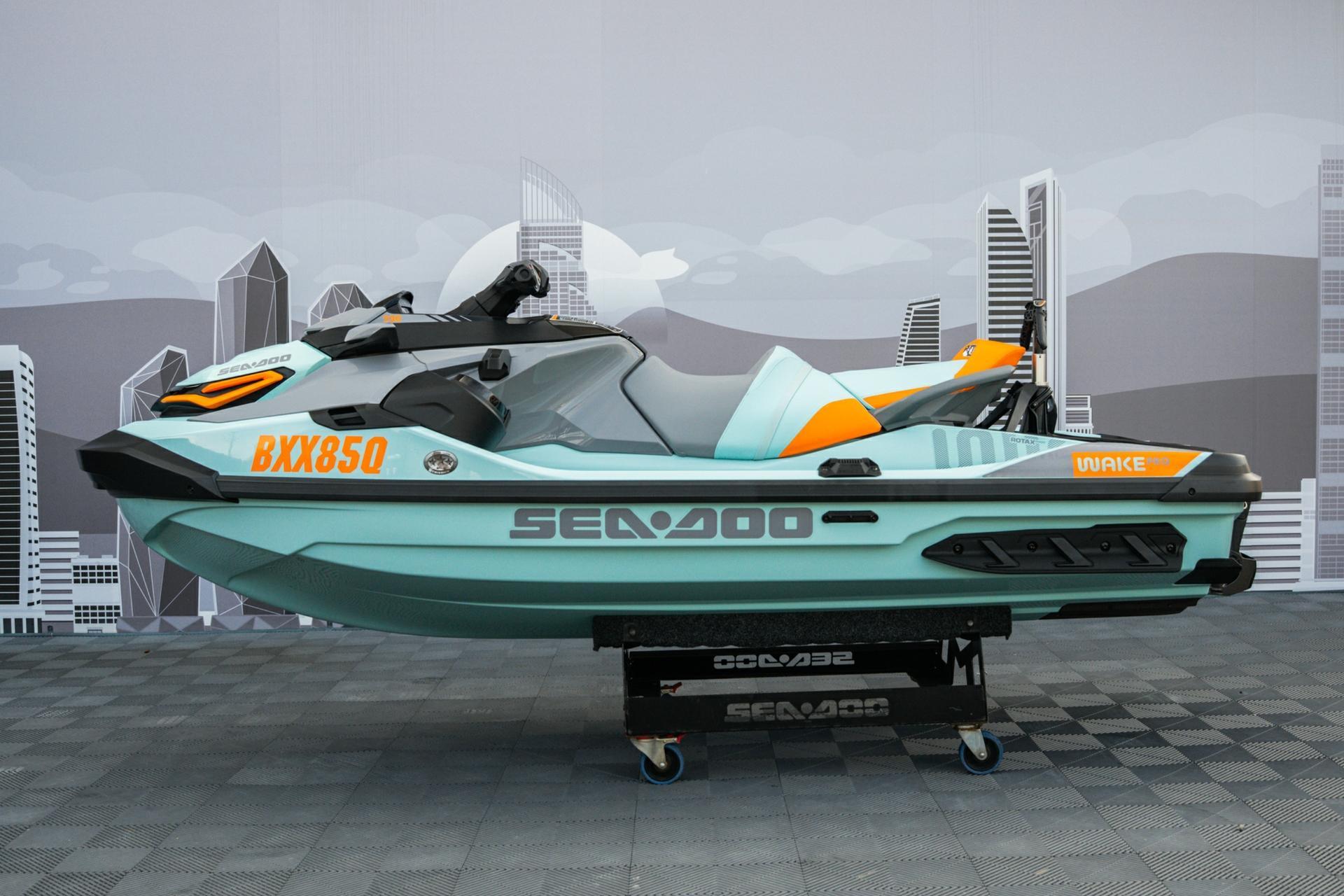 Sea-Doo Wake Pro 230