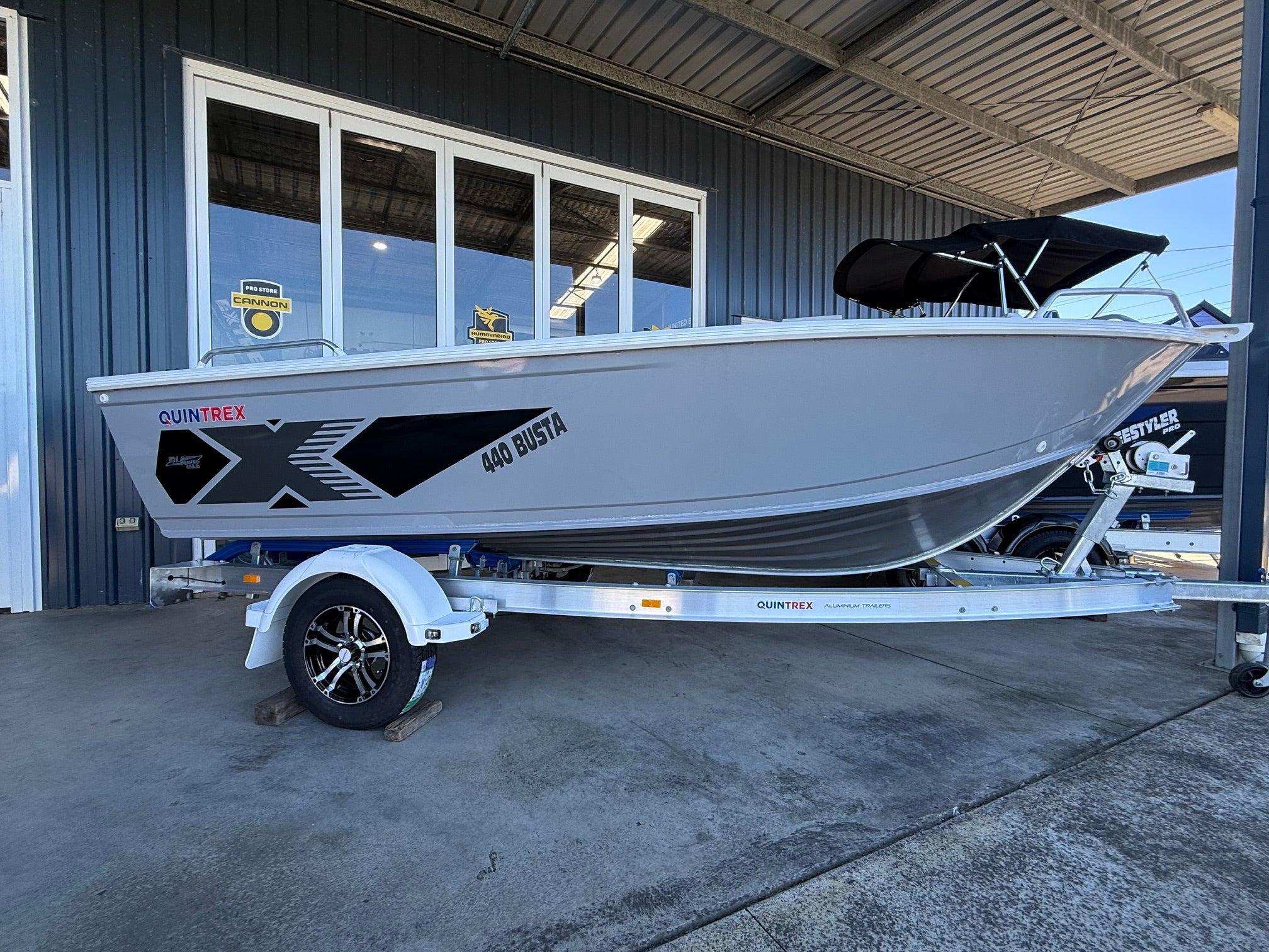 Quintrex 440 Busta
