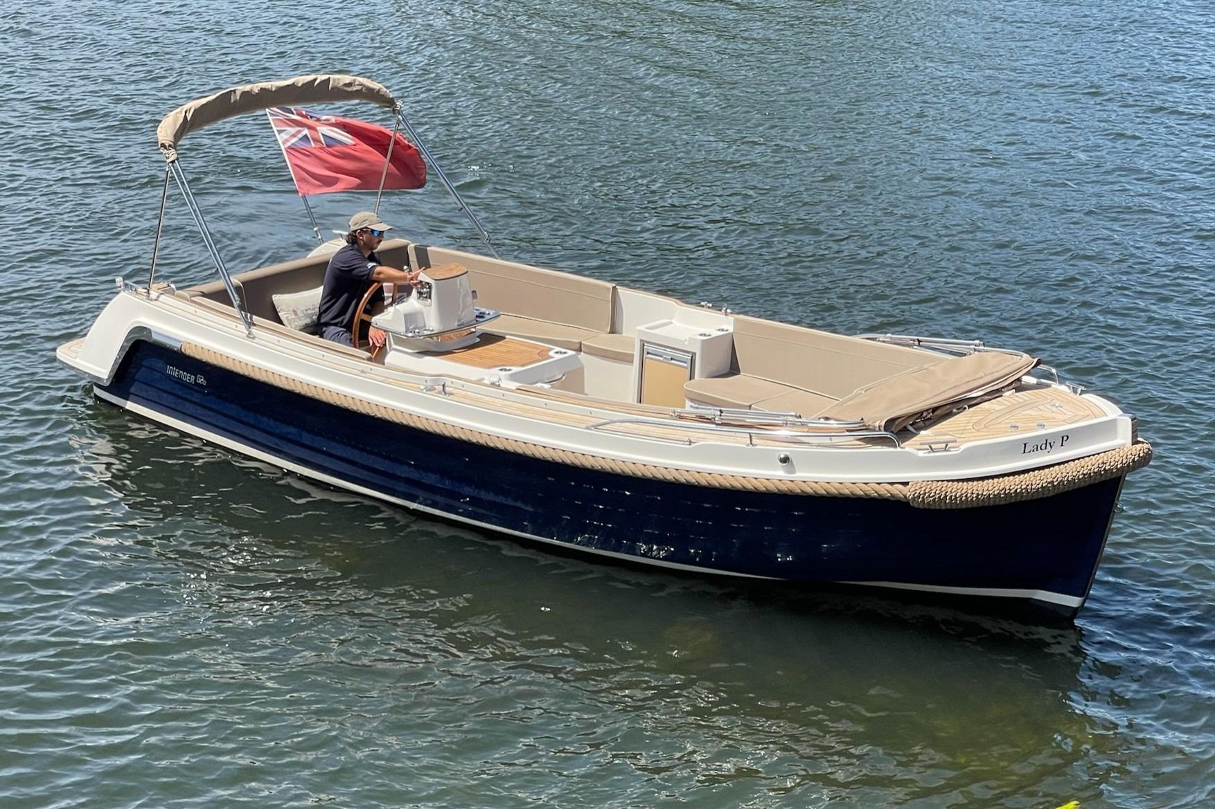 2017 Interboat Intender 820 for sale in Wargrave