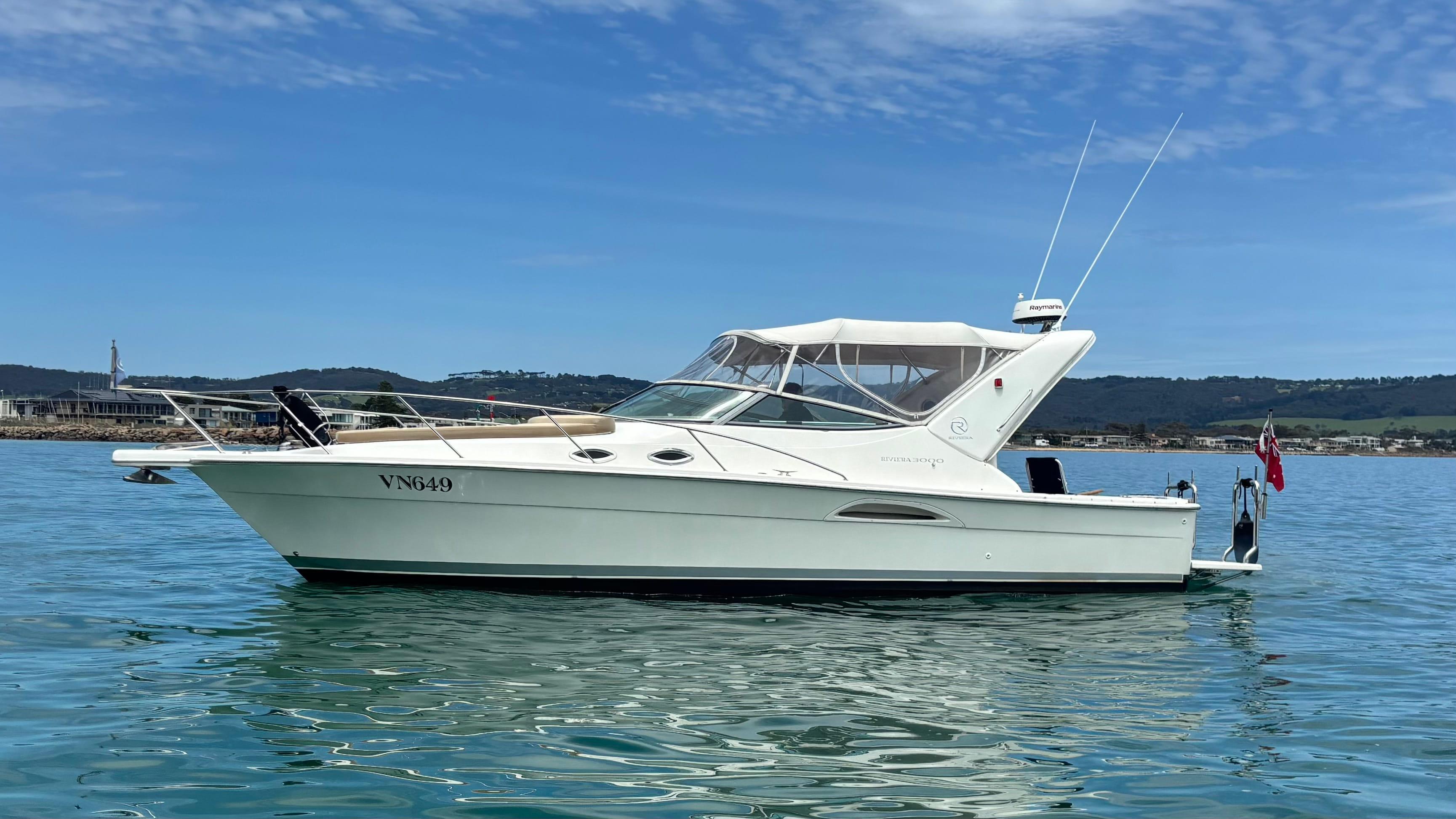 2003 Riviera 3000 Offshore for sale in Martha Cove