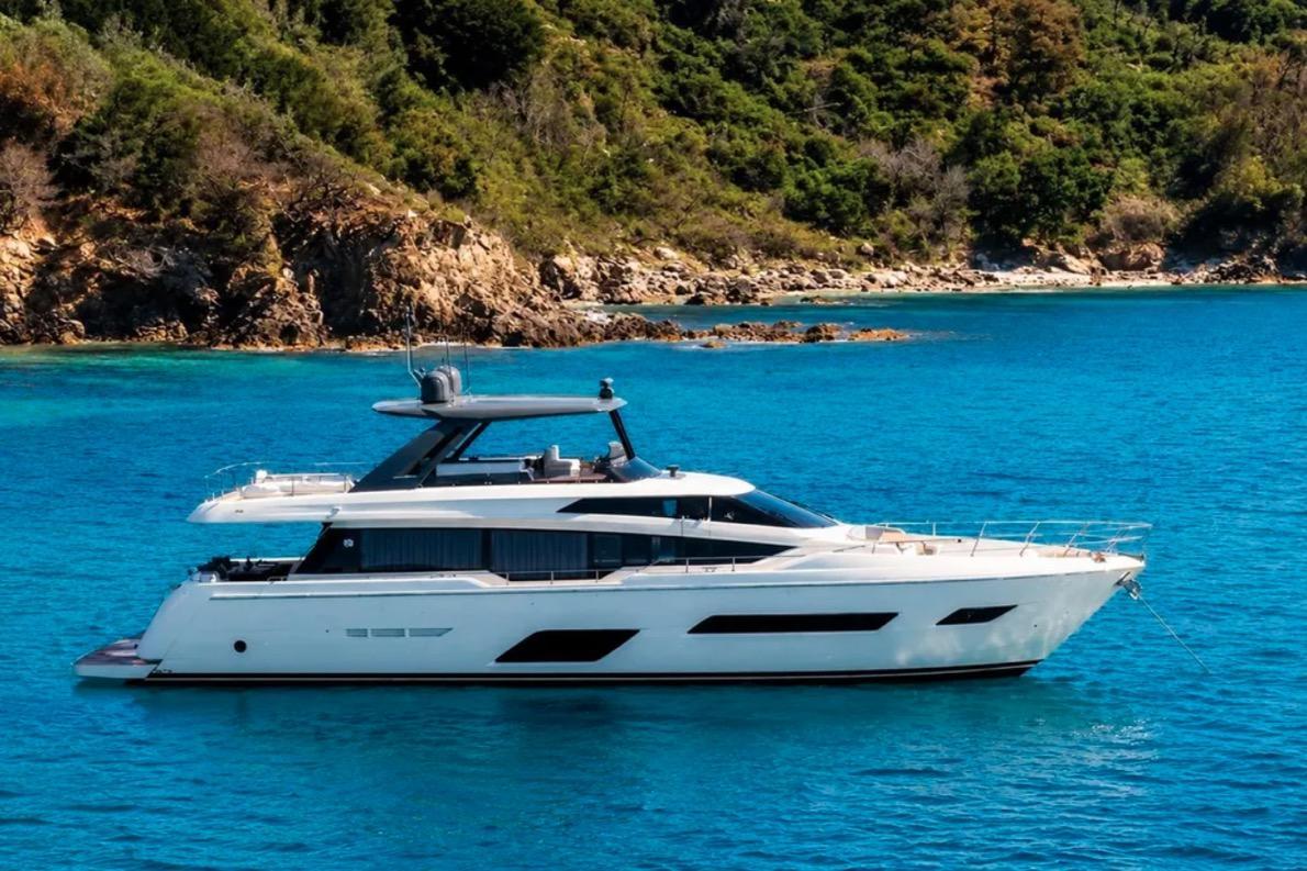 2018 Ferretti 780 for sale
