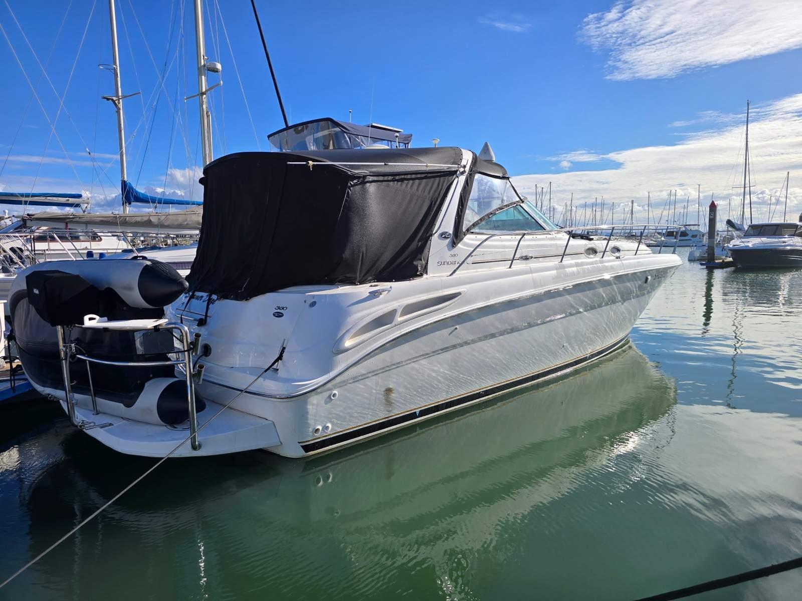 2003 Sea Ray 380 Sundancer for sale in Scarborough, Qld