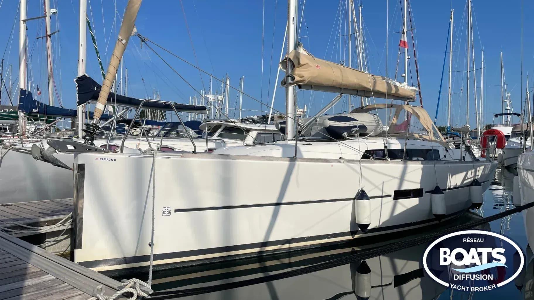 2017 Dufour 310 Grand Large for sale in Arzon