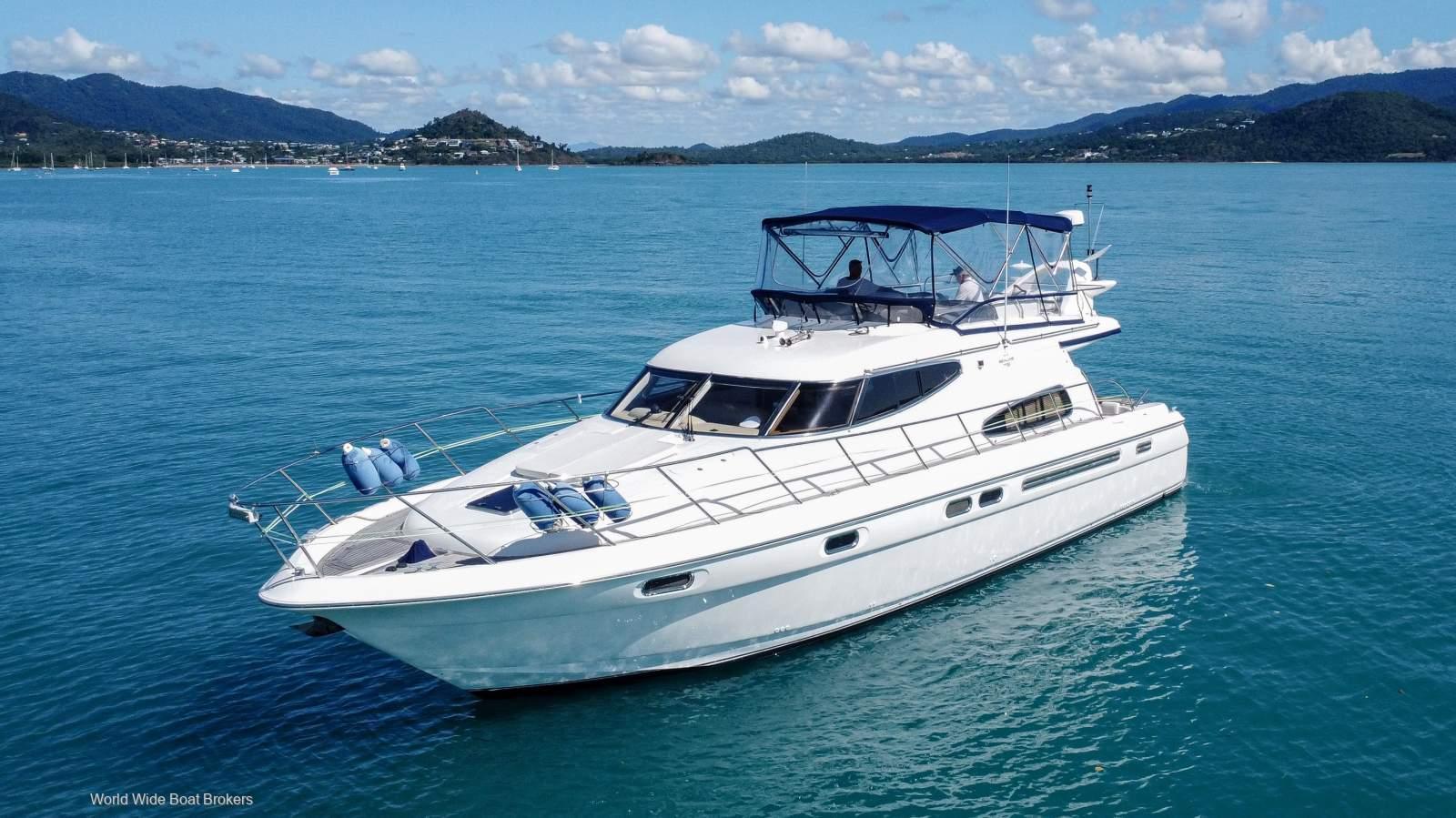 2001 Sealine T51 for sale in Airlie Beach QLD, Queensland