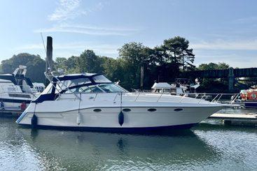 1991 Cruisers International 3670 Esprit for sale in River Hamble