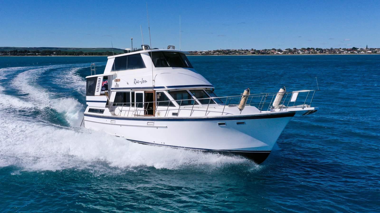 1990 Lycrest 46 Flybridge Cruiser for sale in Oceaneer Marine Brokers - Geraldton, Western Australia