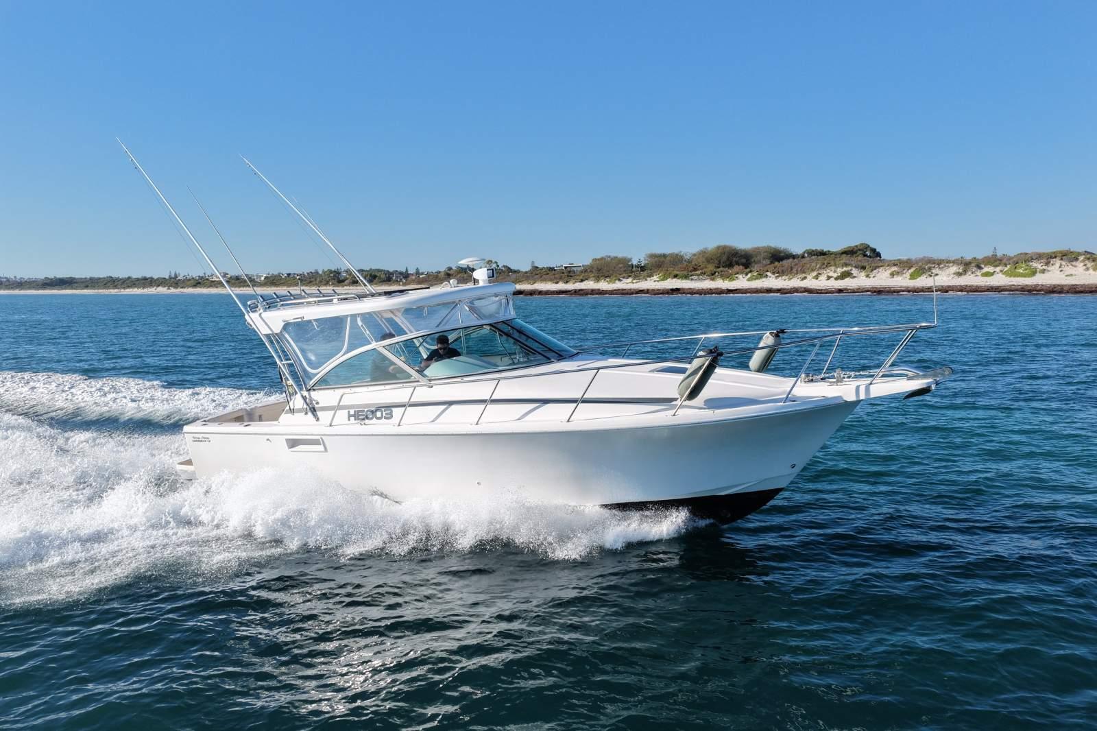 2004 International Marine Caribbean 32 Express for sale in Mansfield Marine Brokers, Hillarys & Fremantle WA