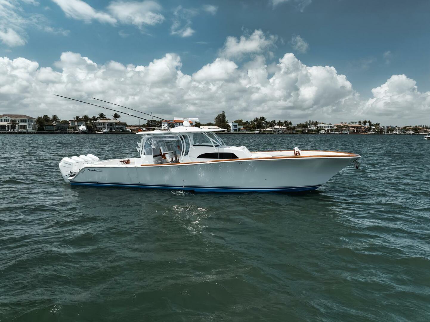 Front Runner 47 Center Console