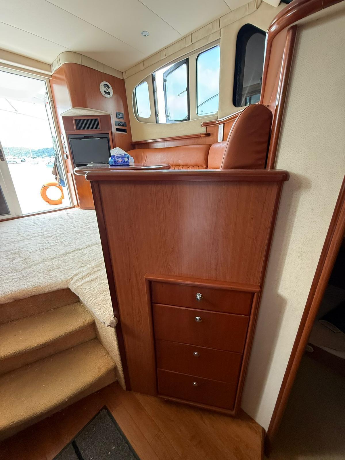 2011 Silverton 40 for sale in Sai Kung