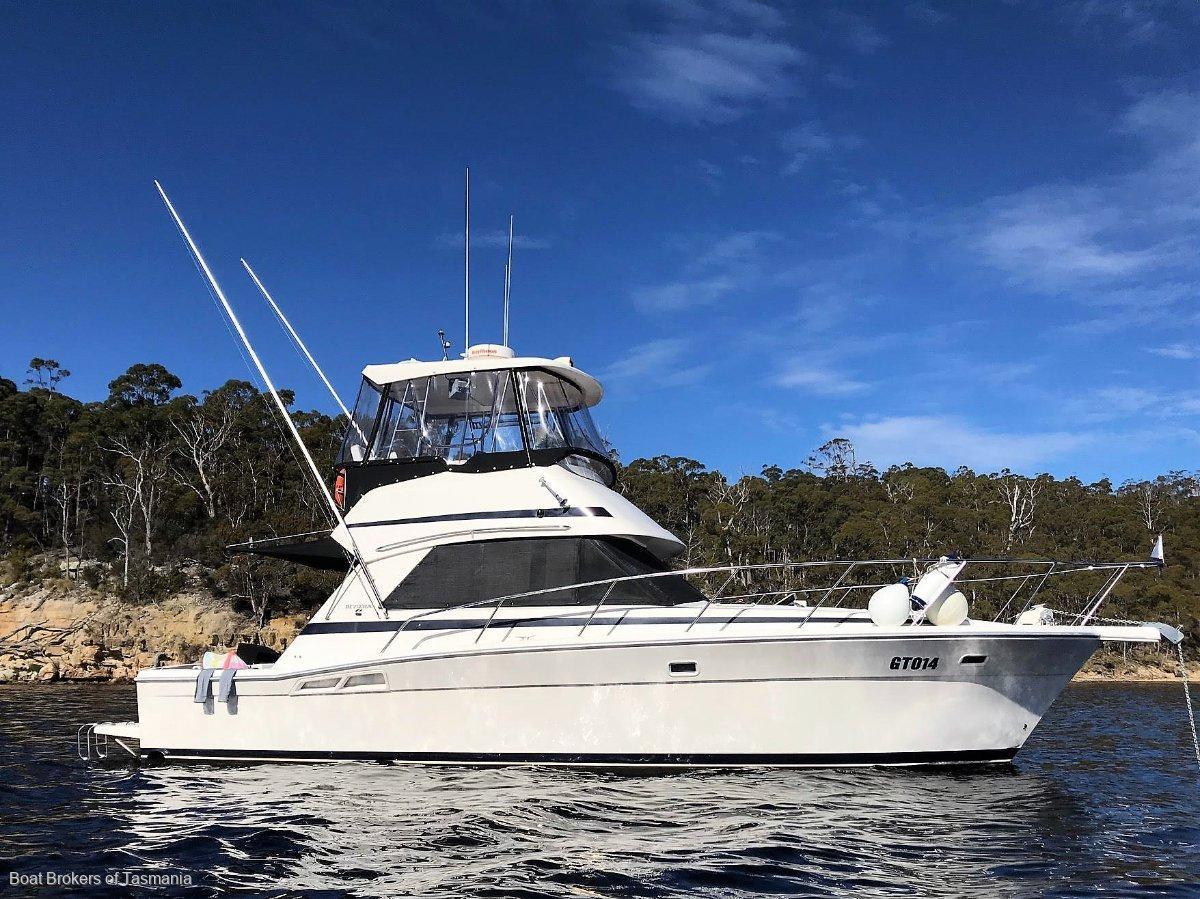 1996 Riviera 36 Flybridge for sale in Sandy Bay