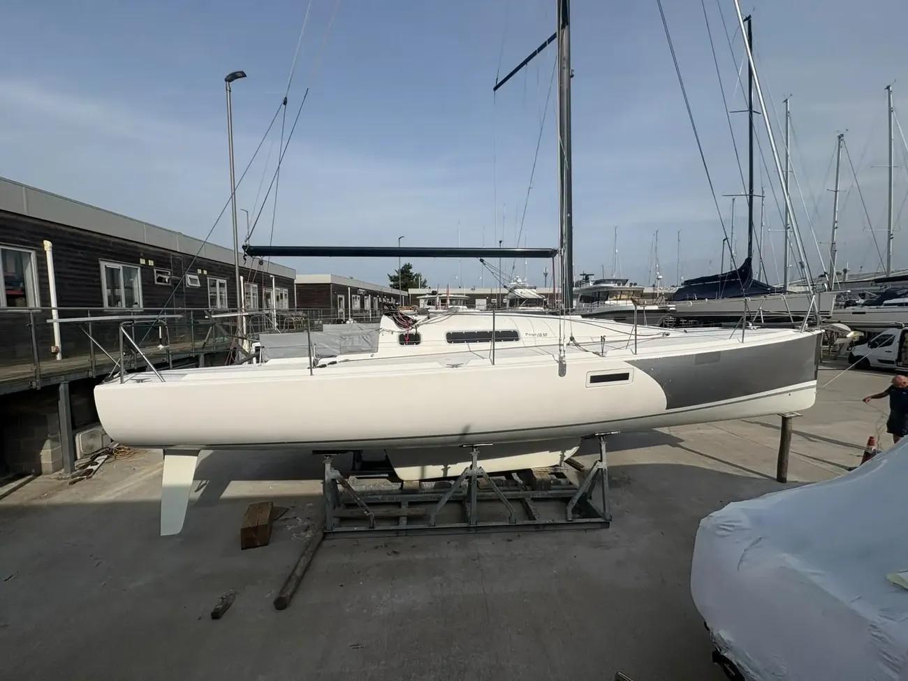 2009 Pogo 10.50 for sale in Hamble-le-Rice, Hampshire, GB