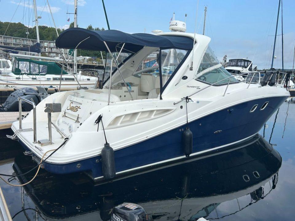 2009 Sea Ray 330 Sundancer for sale in Nanaimo, BC